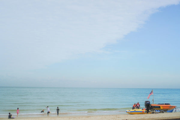 5 Pantai di Penang: Panduan Percutian Praktikal untuk Keluarga